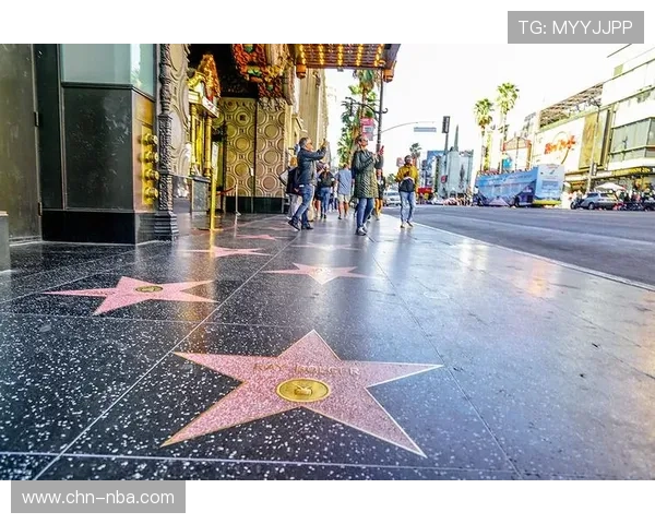 洛城德比场边明星云集，好莱坞元素点缀